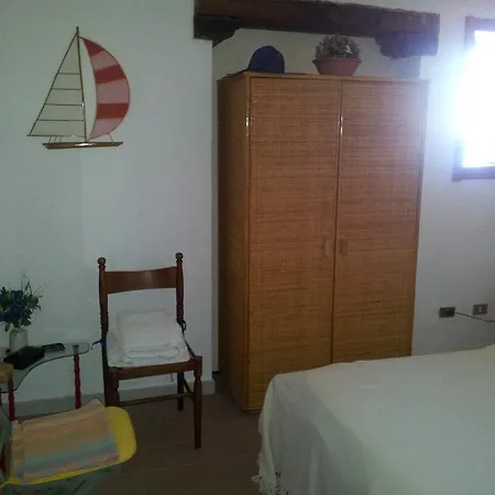 Marinella Villa *